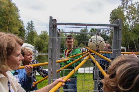 Фото Ледяная клетка