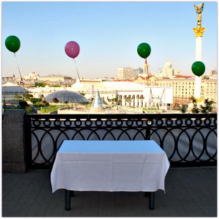 Фото Стол прямоугольный 130*40 см